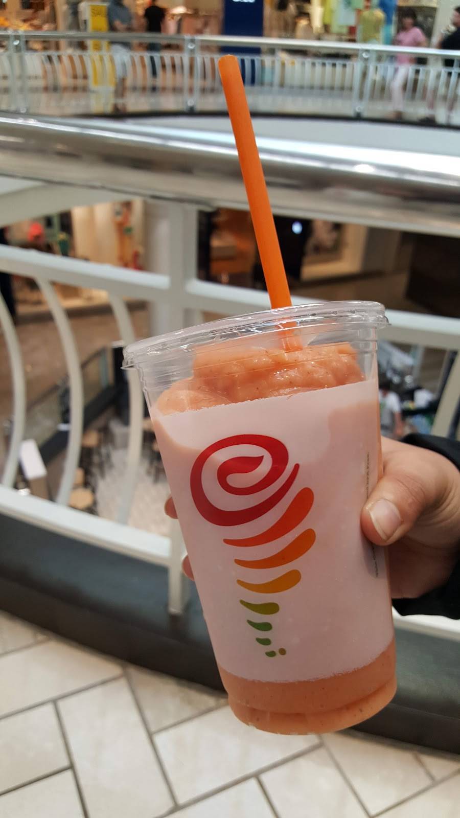 Jamba | restaurant | 1961 Chains Bridge Rd, Kiosk #KSK12U, Tysons, VA 22102, USA | 5714247553 OR +1 571-424-7553