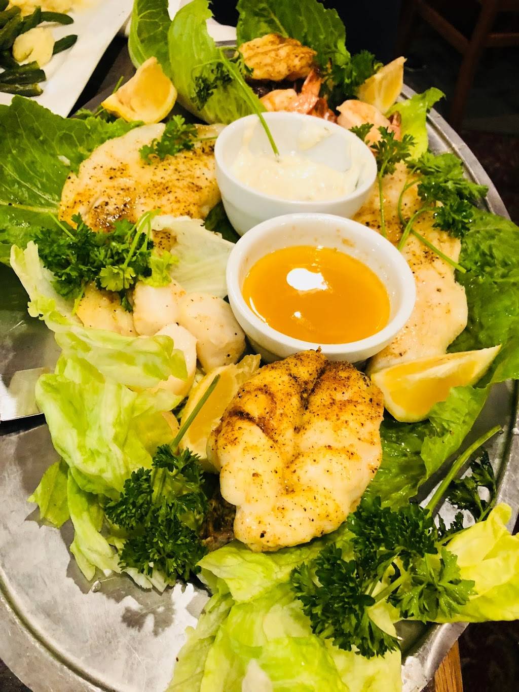 Georgian Circle Family Restaurant | restaurant | 1441 Mosley St #1, Wasaga Beach, ON L9Z 2B9, Canada | 7054292773 OR +1 705-429-2773