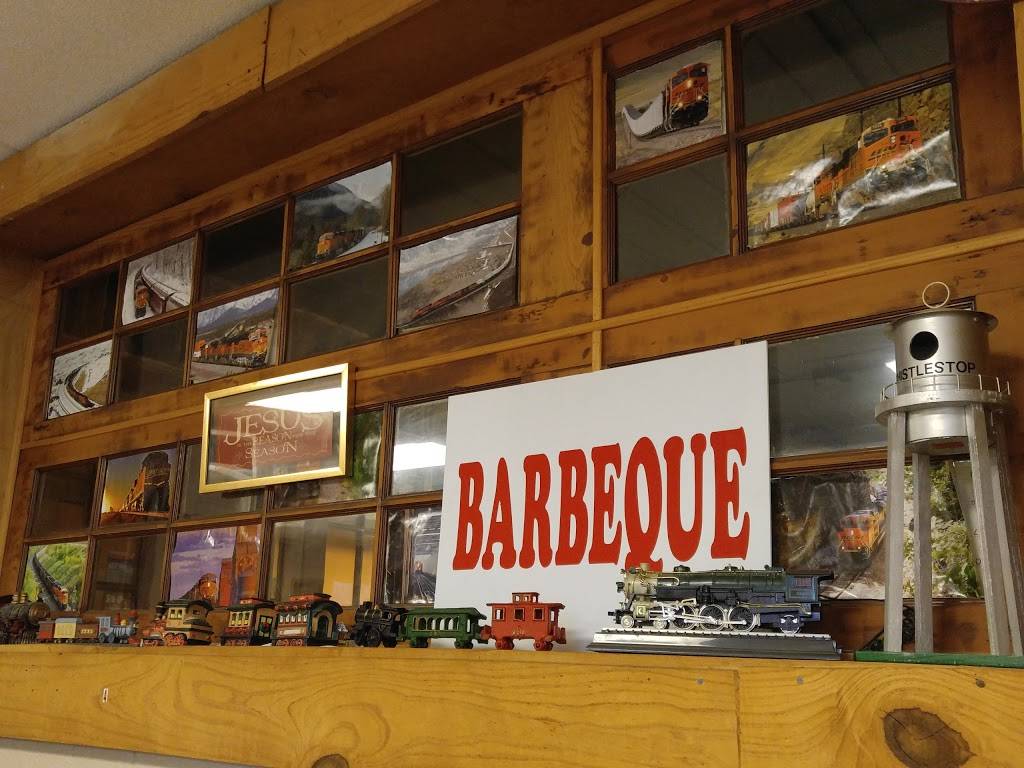 Whistle Stop | restaurant | 30 S College St, Byhalia, MS 38611, USA | 6628381000 OR +1 662-838-1000