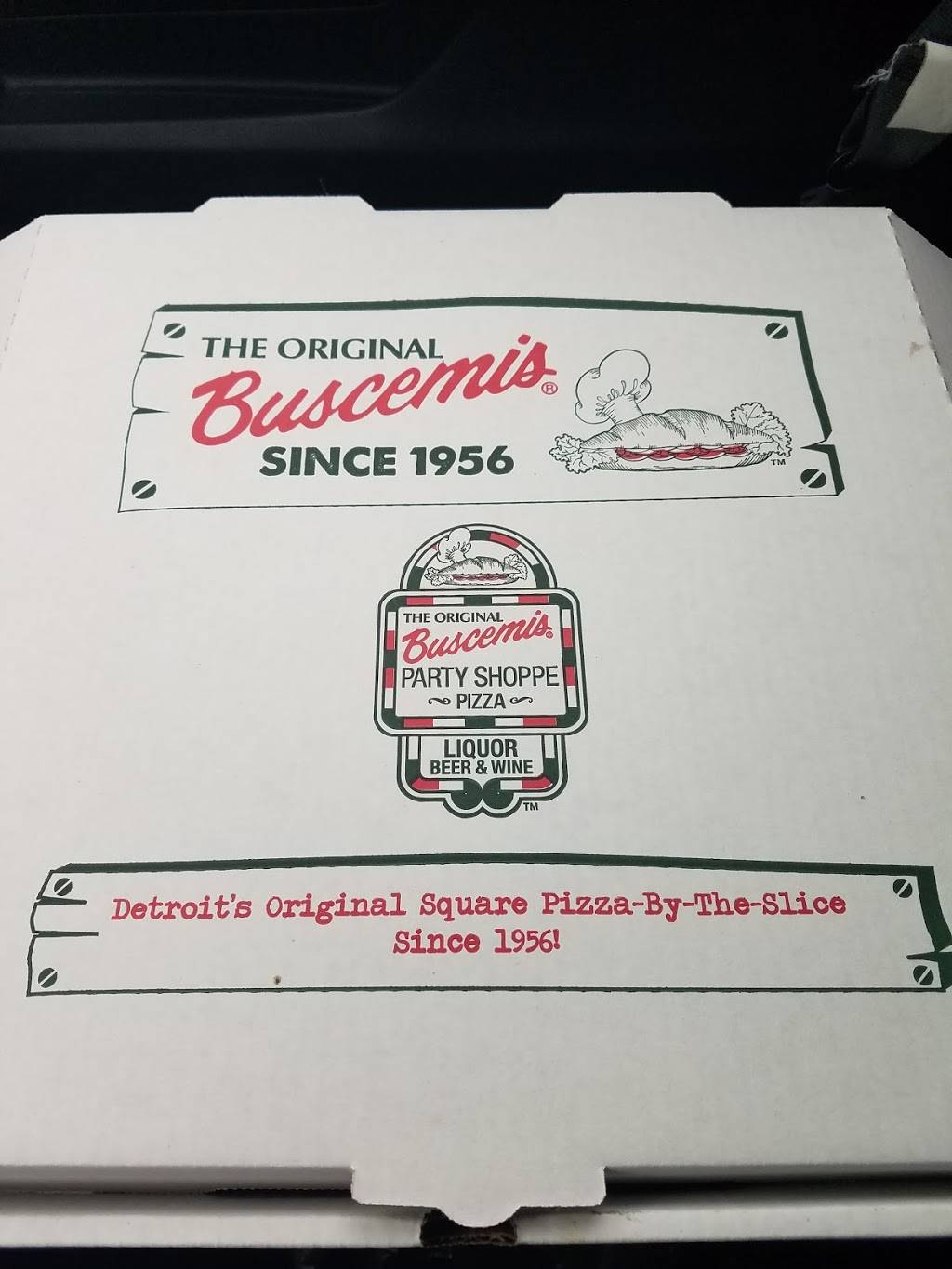 Buscemis the Original | restaurant | 30360 Gratiot Ave, Roseville, MI 48066, USA | 5862944477 OR +1 586-294-4477