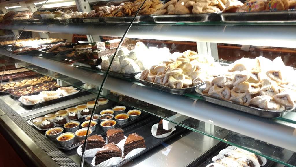 European-American Bakery Cafe | bakery | 12450 Metro Pkwy, Fort Myers, FL 33966, USA | 2392250450 OR +1 239-225-0450