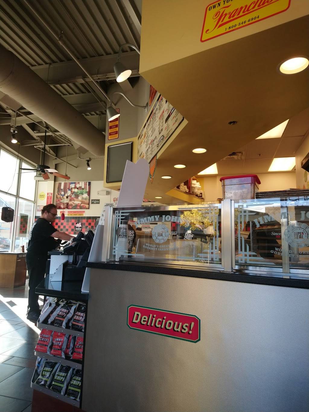 Jimmy Johns | meal delivery | 804 N Landing Way, Renton, WA 98057, USA | 4252779500 OR +1 425-277-9500