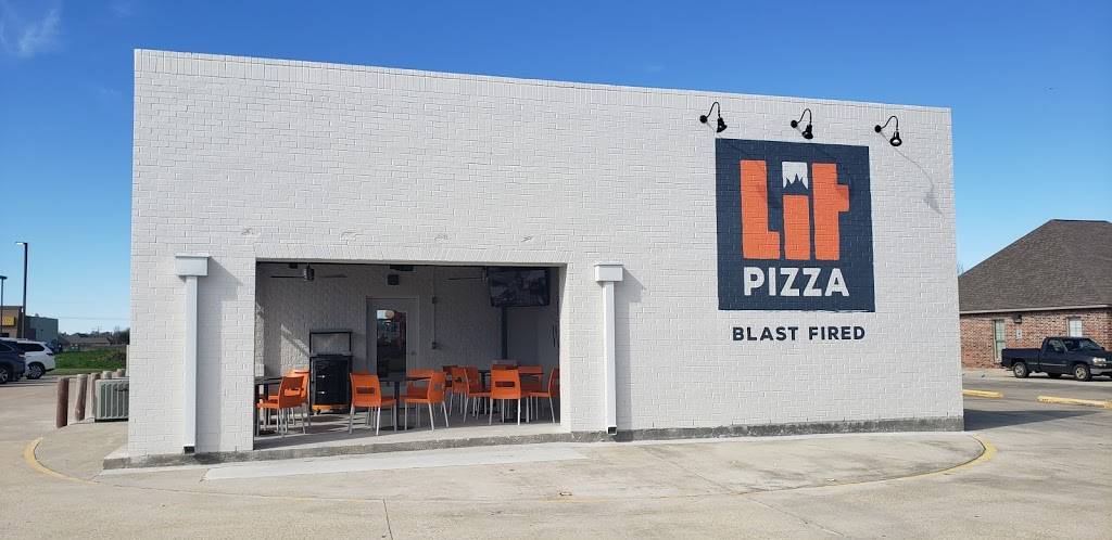 Lit Pizza | restaurant | 447 Oak Plaza Blvd, Brusly, LA 70719, USA | 2254120001 OR +1 225-412-0001