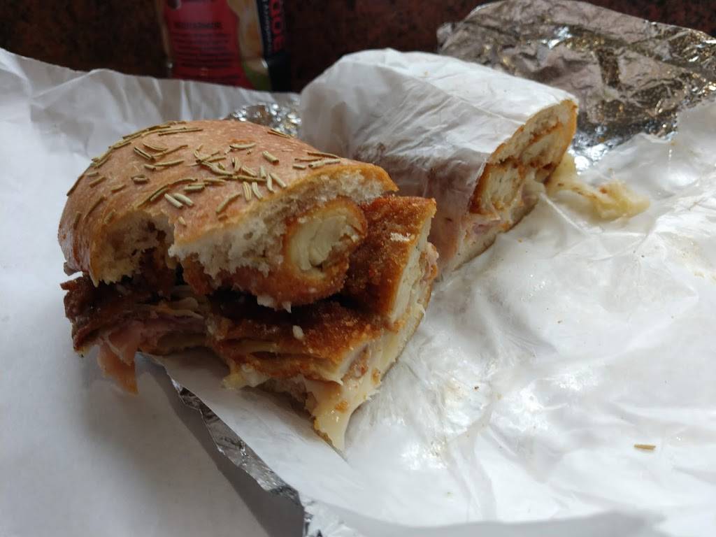 Subway Restaurants | restaurant | 69 E Shore Rd, Manhasset, NY 11030, USA | 5163656164 OR +1 516-365-6164