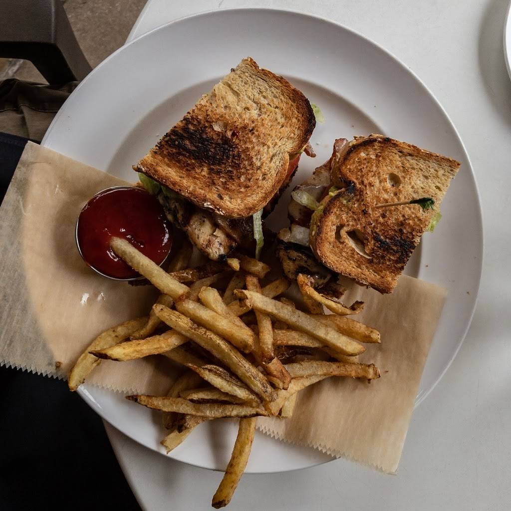 Burntwood Tavern Naples | restaurant | 9110 Strada Pl Suite 6135, Naples, FL 34108, USA | 2396318964 OR +1 239-631-8964