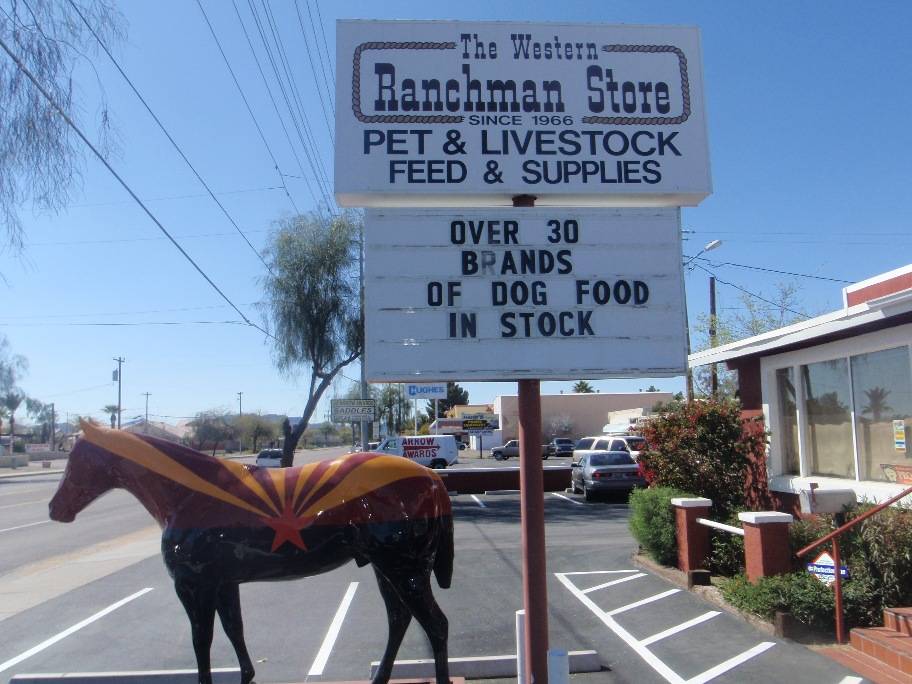 The Western Ranchman Store | restaurant | 16028 N 32nd St, Phoenix, AZ 85032, USA | 6029923410 OR +1 602-992-3410