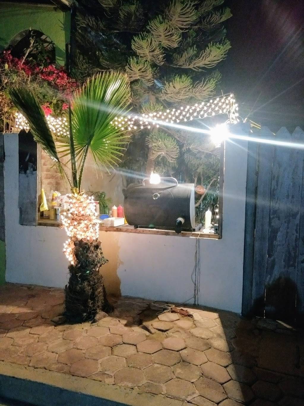 "El Pantano" Hamburguesas al Carbón | restaurant | Las Cumbres, 22545 Tijuana, B.C., Mexico | 016643484180 OR +52 664 348 4180