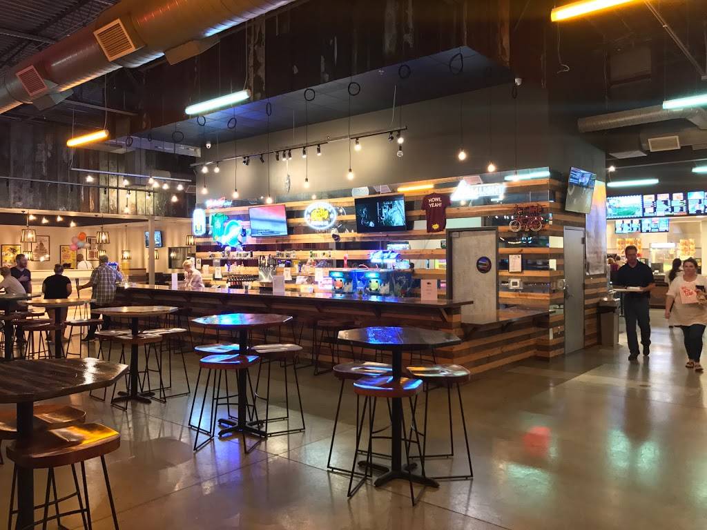 Grand River Drive-In & The Backyard | restaurant | 1451 Grand River Pkwy, Leeds, AL 35094, USA | 2053529180 OR +1 205-352-9180