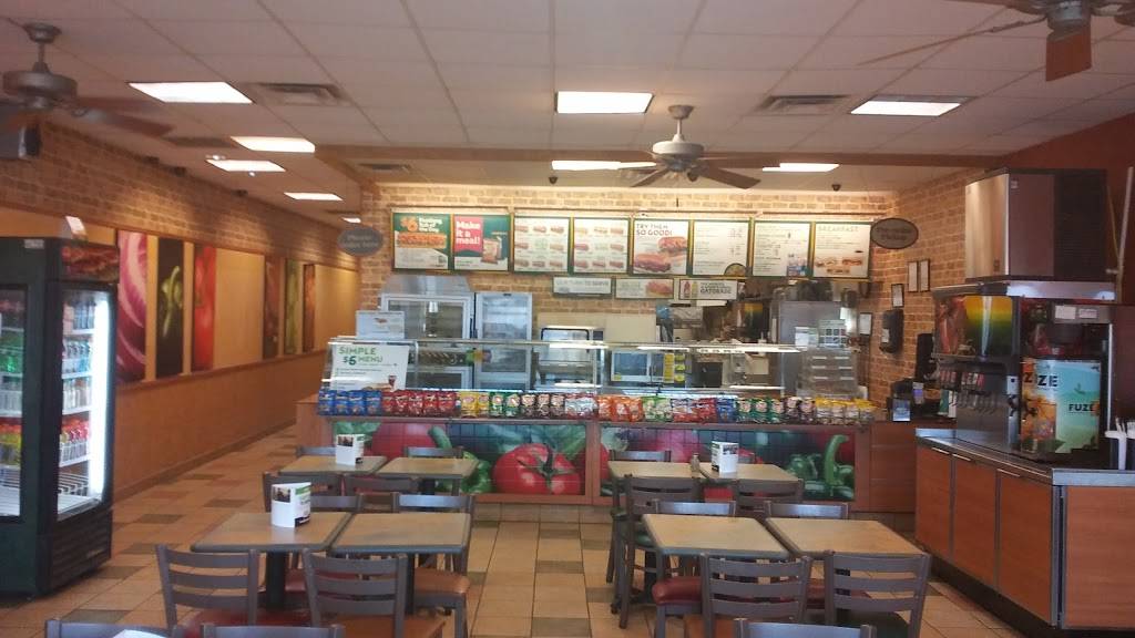 Subway | restaurant | 738 W 23rd St, Tulsa, OK 74107, USA | 9185922782 OR +1 918-592-2782