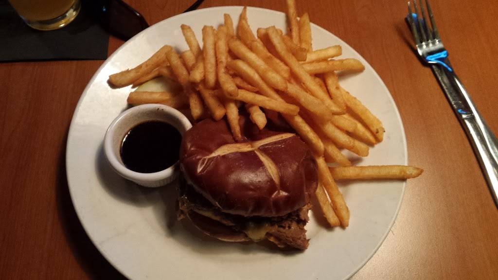 Stone Arch Brewpub | restaurant | 1004 S Olde Oneida St, Appleton, WI 54915, USA | 9207313322 OR +1 920-731-3322