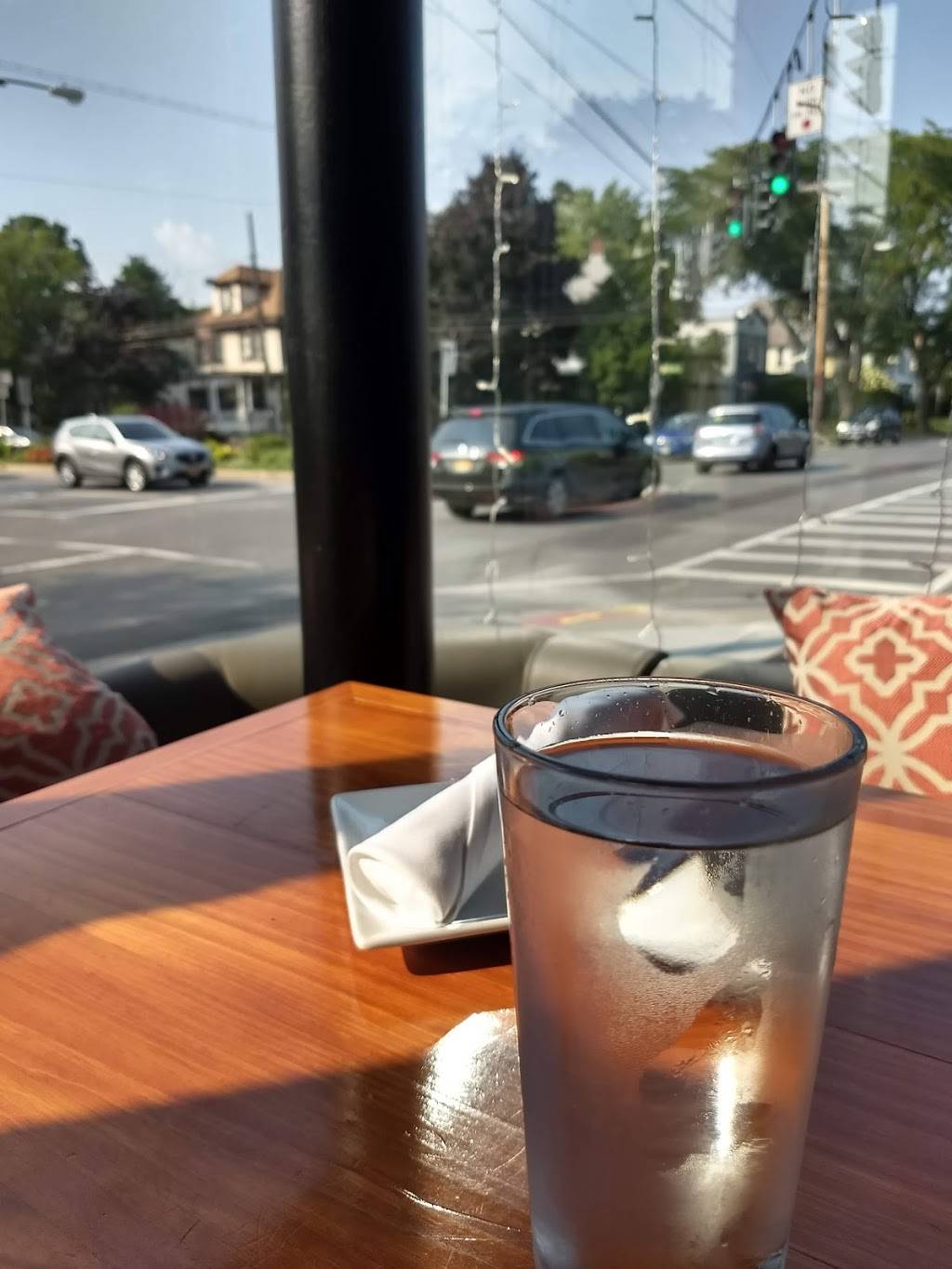 Curry House Inc | restaurant | 2248, 1112 Madison Ave, Albany, NY 12208, USA | 5184382265 OR +1 518-438-2265