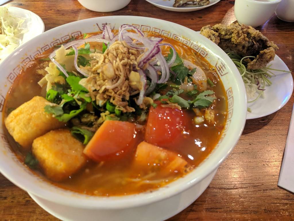 Nam Vietnamese Restaurant | restaurant | 9206 Leslie St, Richmond Hill, ON L4B 2N8, Canada | 9057633888 OR +1 905-763-3888