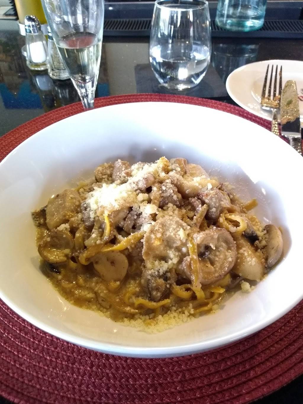 When In Rome Ristorante | restaurant | 401 N Great Neck Rd #129, Virginia Beach, VA 23454, USA | 7573513705 OR +1 757-351-3705