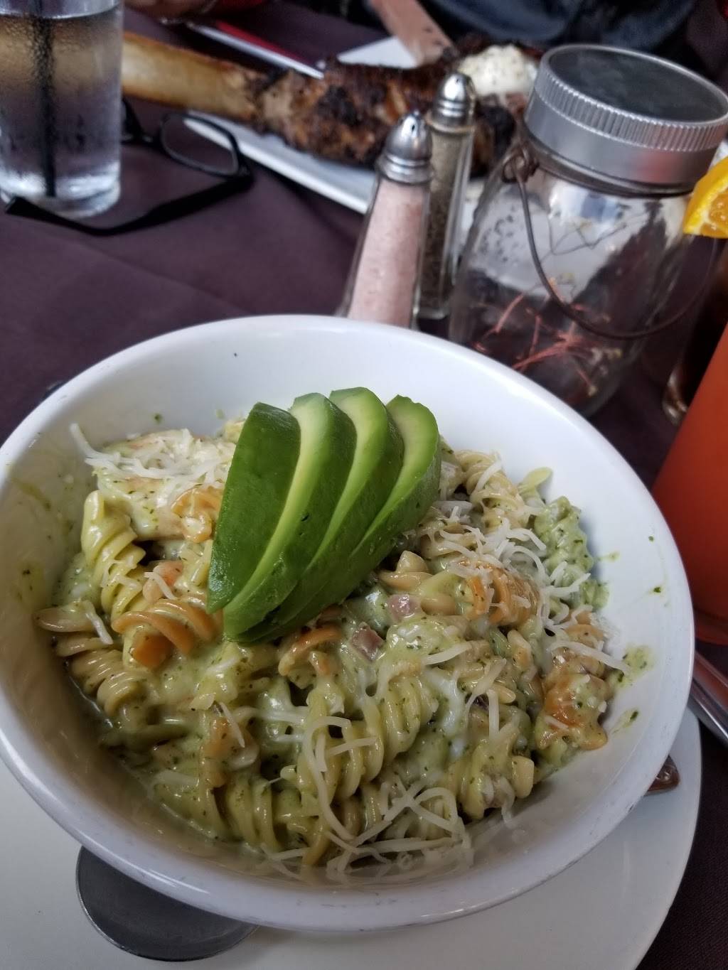 Chases La Verne | restaurant | 2079 Bonita Ave #100, La Verne, CA 91750, USA | 9095966810 OR +1 909-596-6810