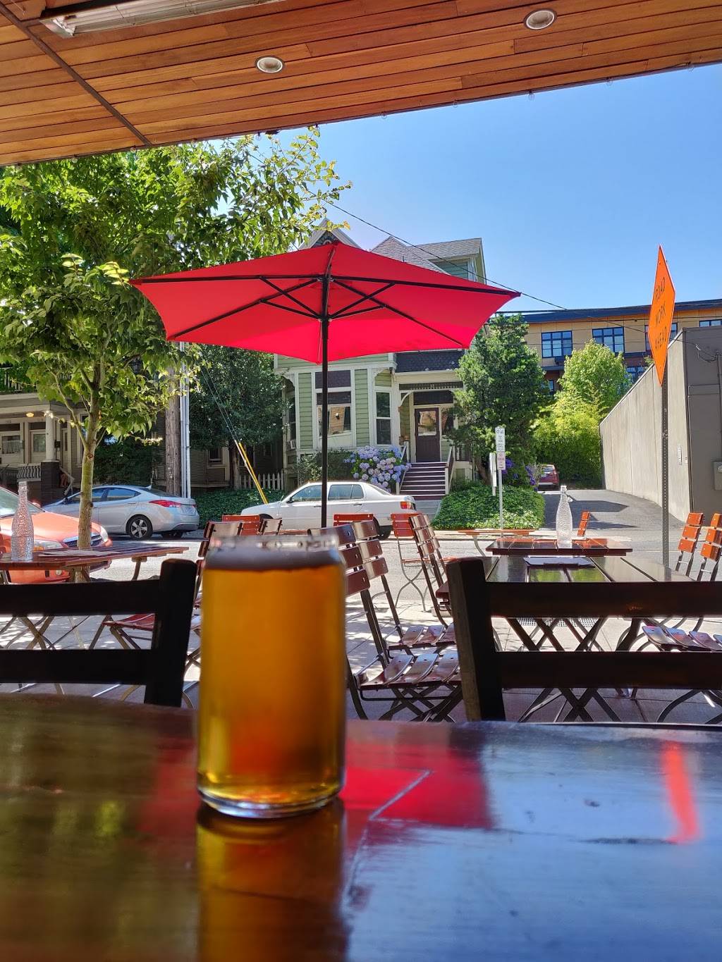 Tap & Table on 23rd | restaurant | 1620 NW 23rd Ave, Portland, OR 97210, USA | 5037555055 OR +1 503-755-5055