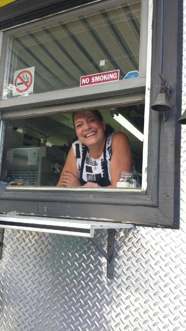 MAYMOS FRY | restaurant | 420 Elizabeth St, London, ON N5W 3R7, Canada | 5194940079 OR +1 519-494-0079