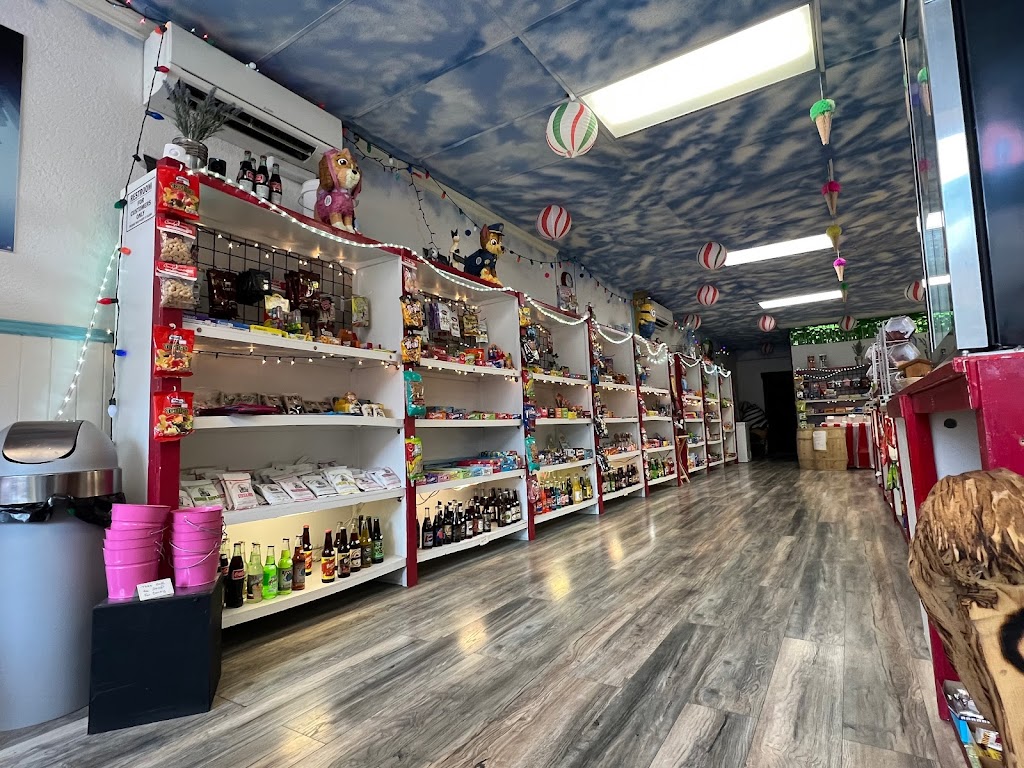 C & C Candies | restaurant | 316 W Miner St, Yreka, CA 96097, USA | 5307225706 OR +1 530-722-5706