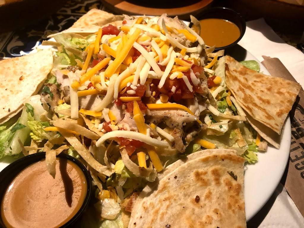 Chilis Grill & Bar | restaurant | 203 Howell St, Fultondale, AL 35068, USA | 2058494474 OR +1 205-849-4474