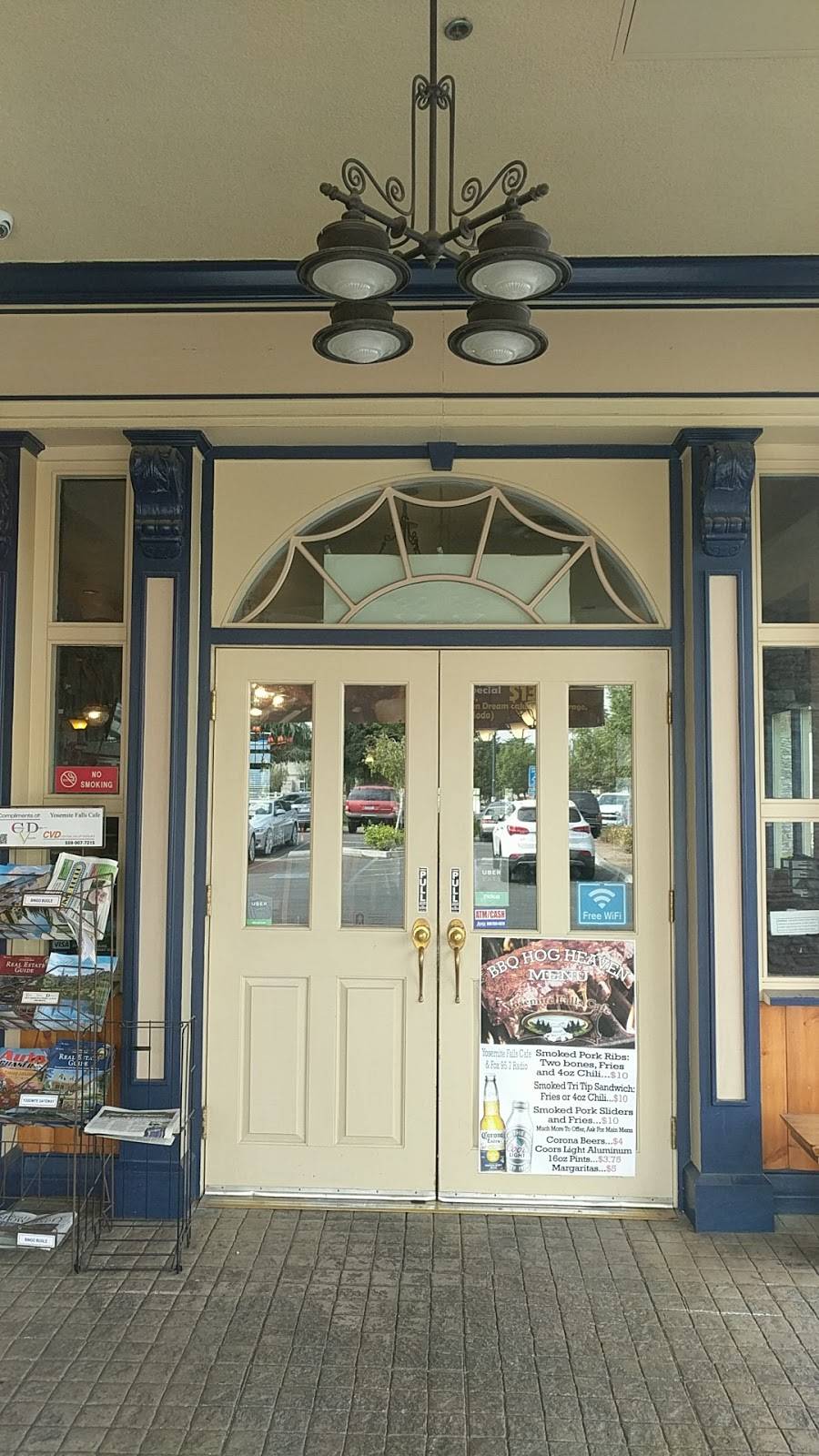 Yosemite Falls Cafe | cafe | 4020 N Cedar Ave, Fresno, CA 93726, USA | 5592227800 OR +1 559-222-7800