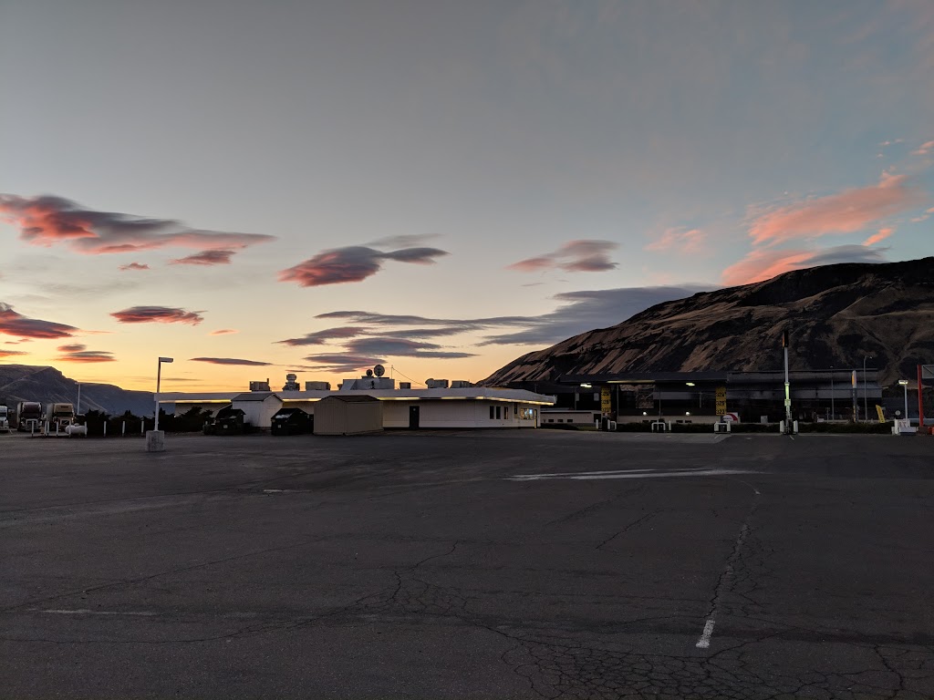 Shell | restaurant | 100 Rock Island Dr, Rock Island, WA 98850, USA | 5098860230 OR +1 509-886-0230