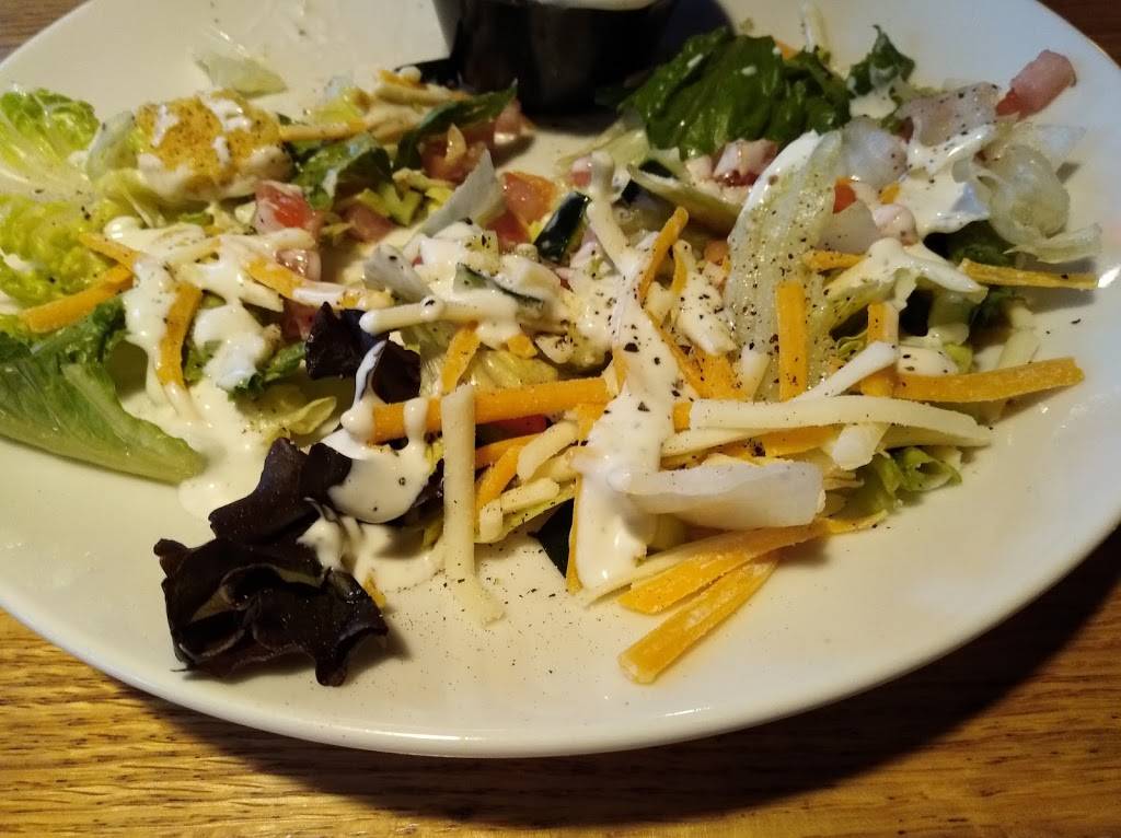 Applebees Grill + Bar | restaurant | 5325 Ave de Los Robles, Visalia, CA 93291, USA | 5596361605 OR +1 559-636-1605