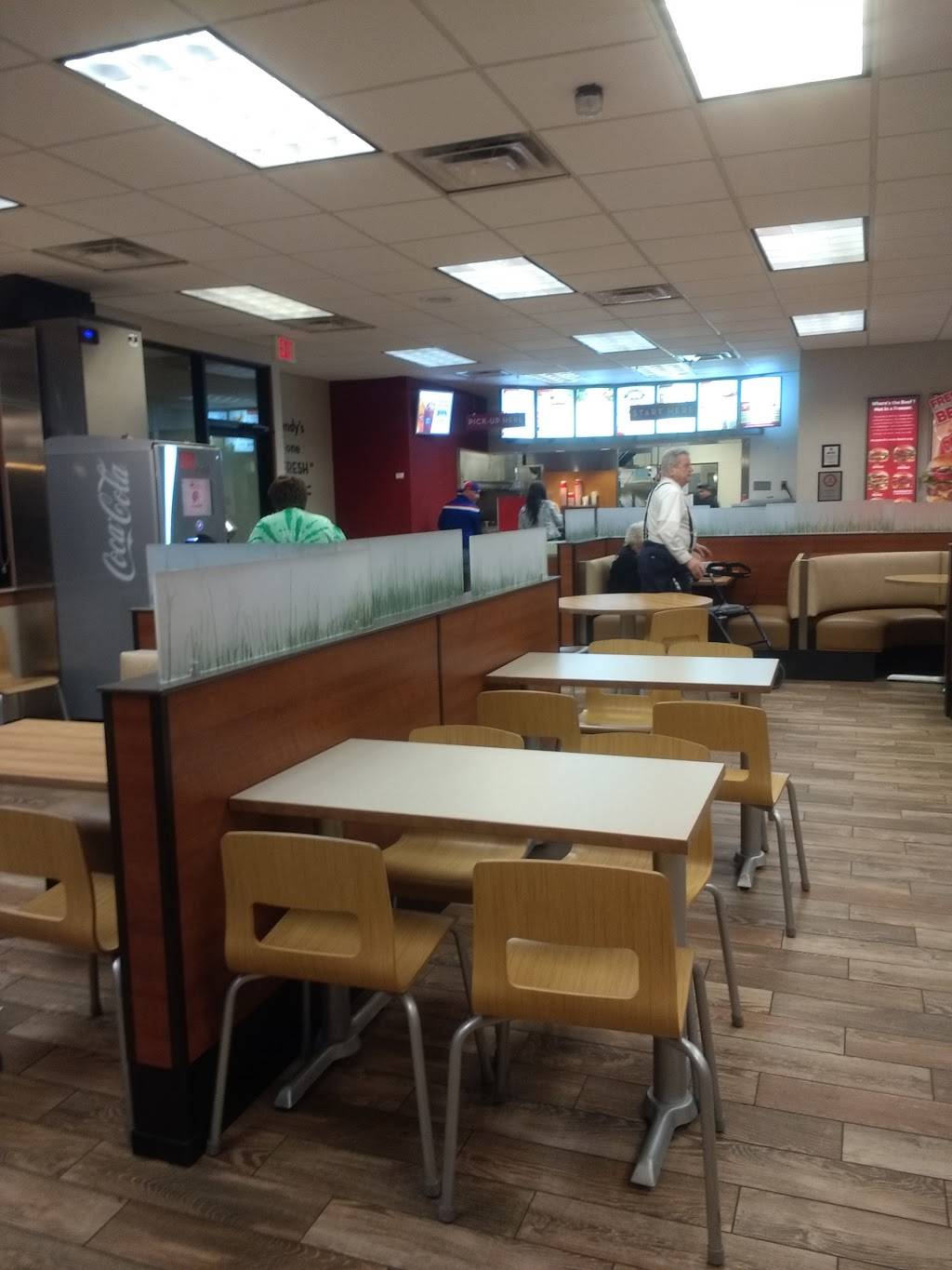 Wendys | restaurant | 10006 W 75th St, Merriam, KS 66204, USA | 9137898207 OR +1 913-789-8207