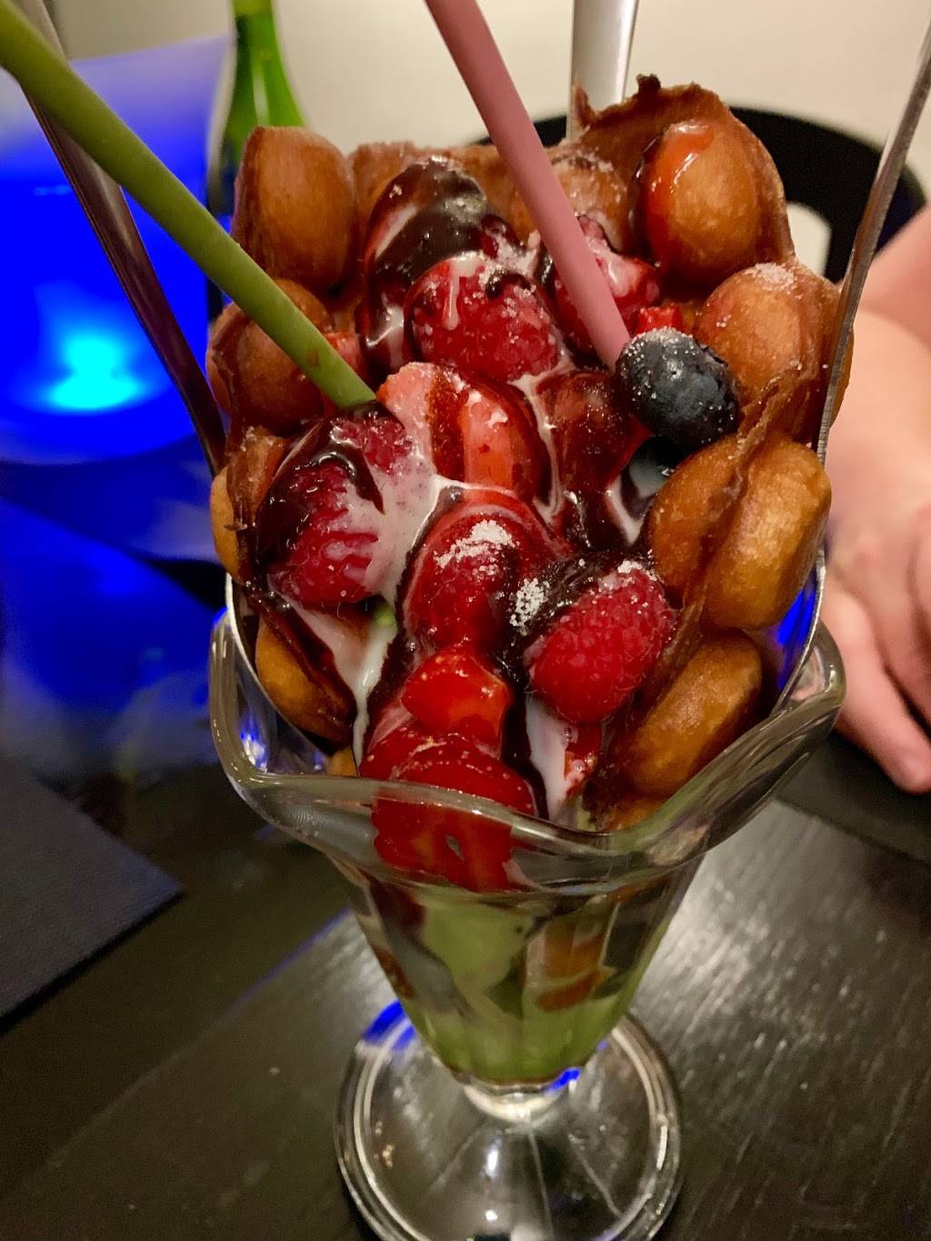 Restaurant Chez Heng | restaurant | 154 Boulevard Sir-Wilfrid-Laurier, Beloeil, QC J3G 4G7, Canada | 4502814364 OR +1 450-281-4364