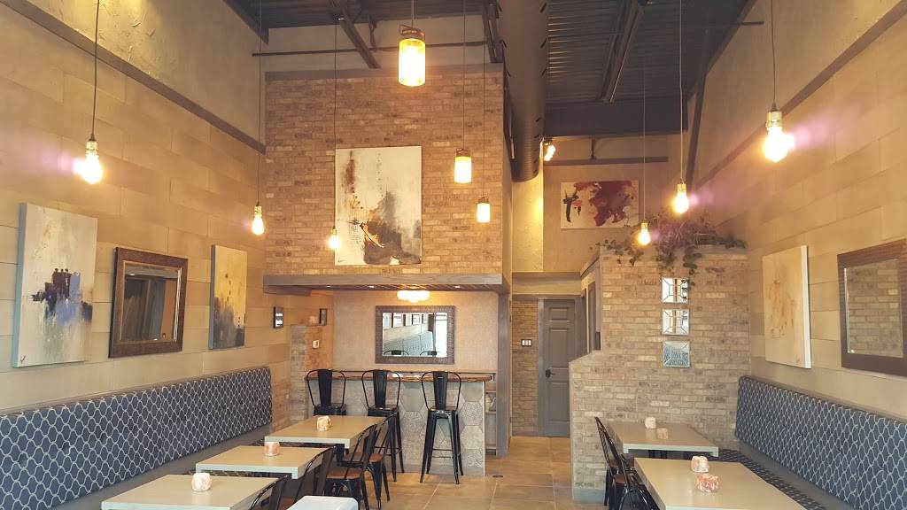 Amuse Kitchen & Wine | restaurant | 500 Eagleson Rd, Kanata, ON K2M 1H4, Canada | 6138808883 OR +1 613-880-8883