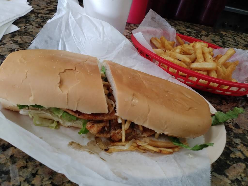 La Minuta | restaurant | 14615 W Dixie Hwy, North Miami, FL 33161, USA | 3059492471 OR +1 305-949-2471