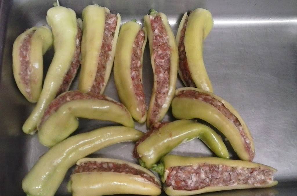 Magillas | restaurant | 3126, 255 S Four Mile Run Rd, Youngstown, OH 44515, USA | 3307993335 OR +1 330-799-3335