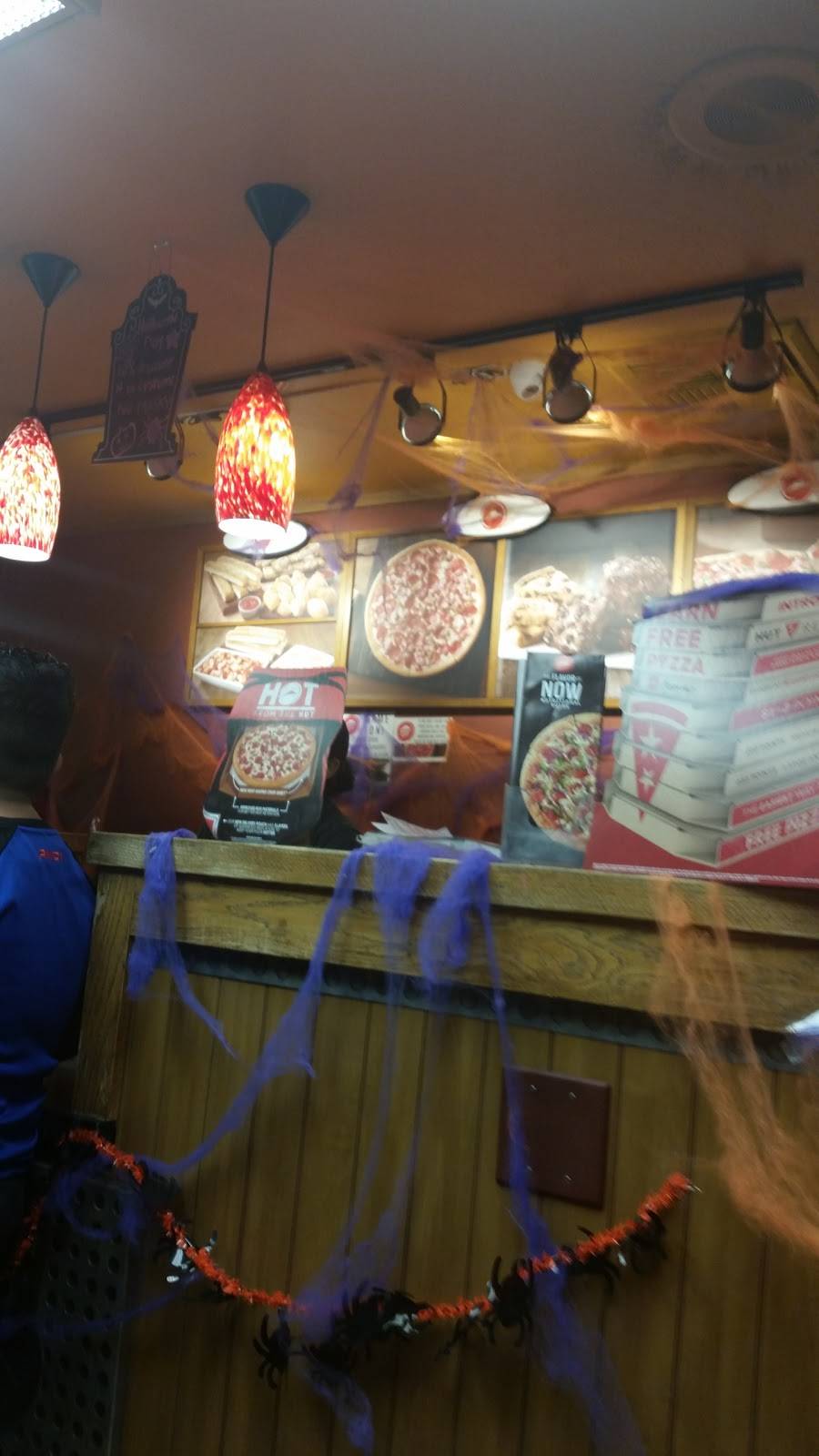 Pizza Hut | restaurant | 6650 W Bethany Home Rd, Glendale, AZ 85301, USA | 6239311598 OR +1 623-931-1598