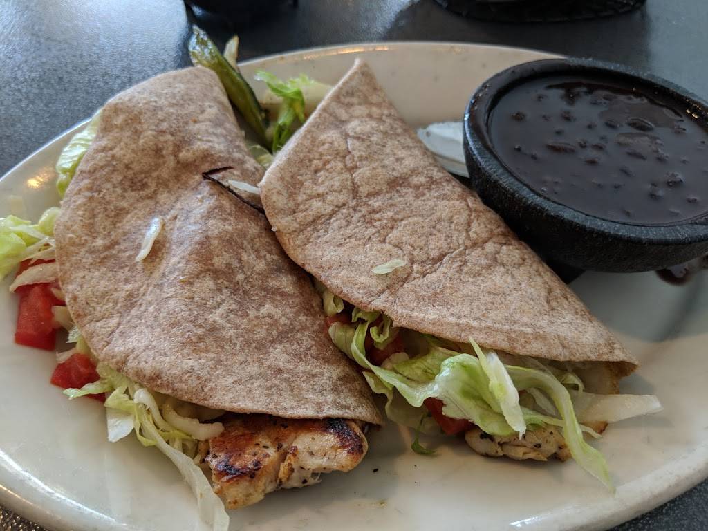 Maudies North Lamar | restaurant | 10205 N Lamar Blvd, Austin, TX 78753, USA | 5128320900 OR +1 512-832-0900