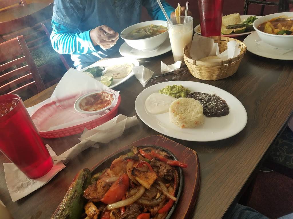 El Dorado | restaurant | 386 Warrenton Rd, Fredericksburg, VA 22405, USA | 5403683907 OR +1 540-368-3907