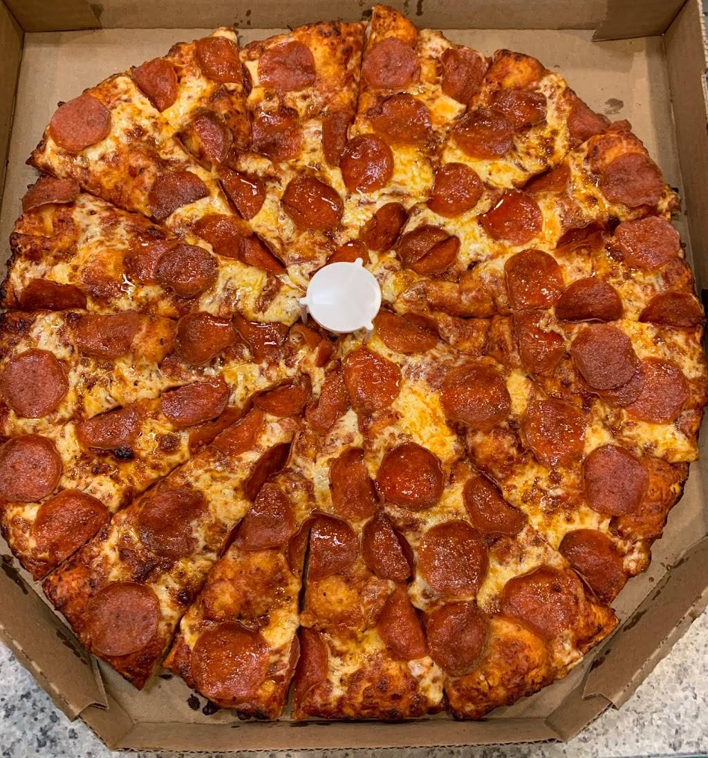 Round Table Pizza | meal delivery | 239 Los Angeles Ave, Moorpark, CA 93021, USA | 8055292207 OR +1 805-529-2207