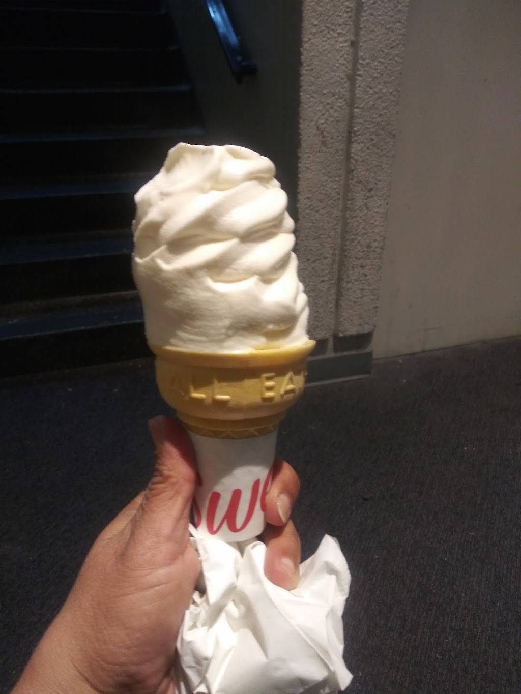 Chick-fil-A | restaurant | Terminal A, 2800 N Terminal Rd, Houston, TX 77032, USA | 3463025013 OR +1 346-302-5013