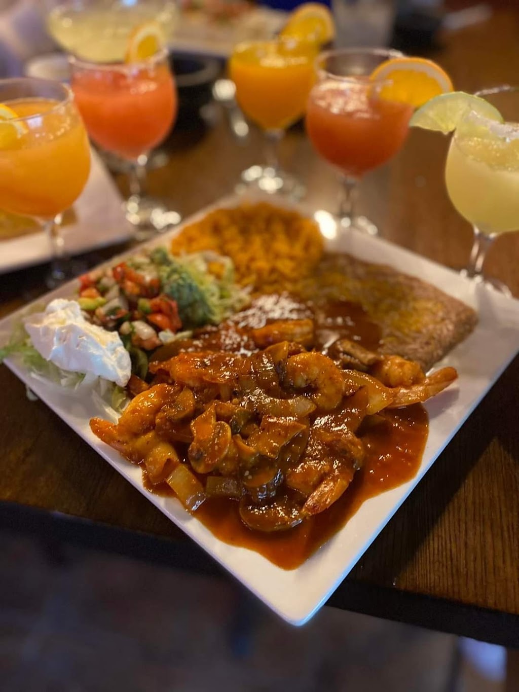 Señor Tequila Mexican Cuisine & Tequila Bar | restaurant | 3411 SE 14th St, Des Moines, IA 50320, USA | 5155282050 OR +1 515-528-2050