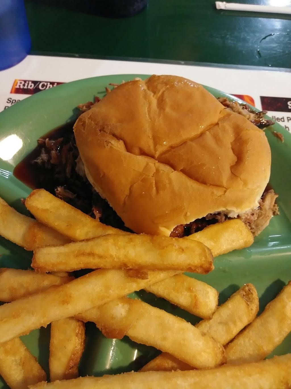 O.Ts Up-n-smoke Bbq | restaurant | 501 E Michigan Ave, Augusta, MI 49012, USA | 2697311111 OR +1 269-731-1111