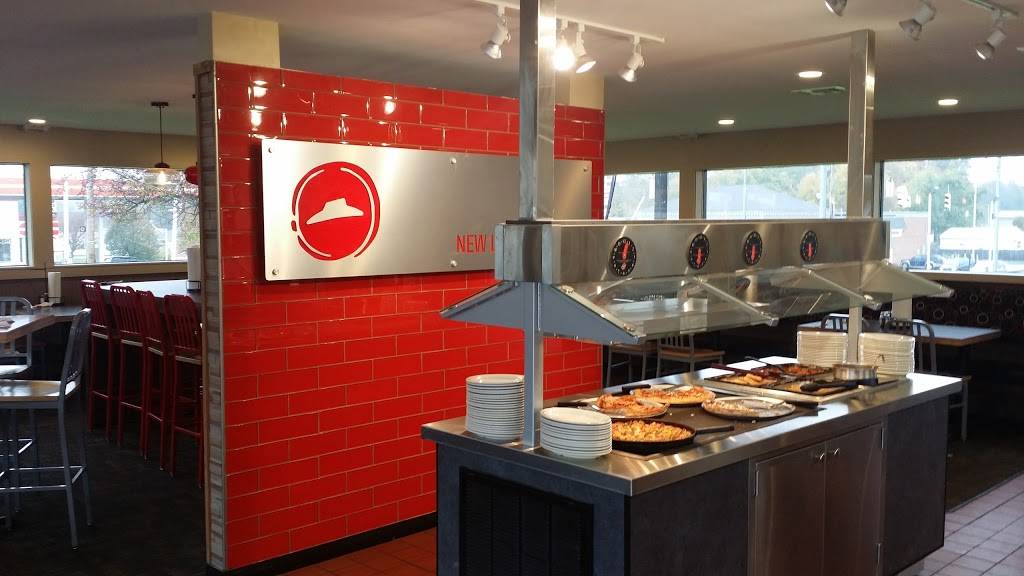 Pizza Hut | restaurant | 512 Carroll St, New Lexington, OH 43764, USA | 7403422525 OR +1 740-342-2525