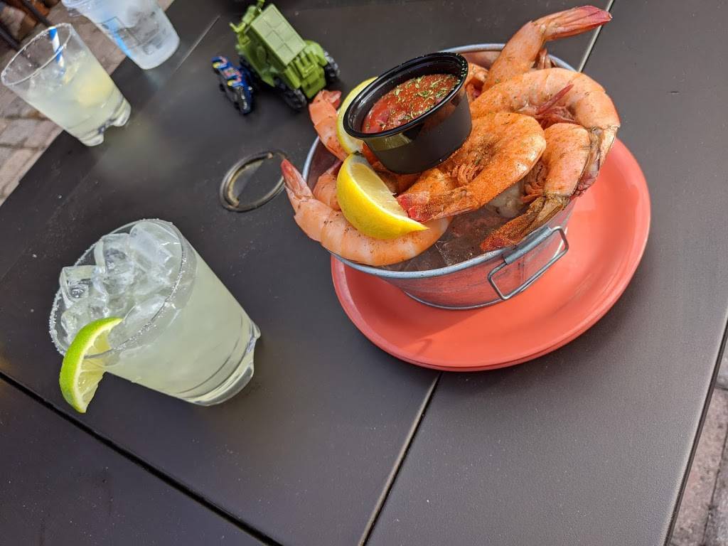 Bar Fly Fish shack bar & grill | restaurant | 1026 Nebraska Ave, Palm Harbor, FL 34683, USA | 7273515151 OR +1 727-351-5151