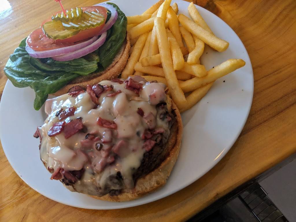 Ryans Island Cafe | restaurant | 432 Poinsettia Ave, Clearwater Beach, FL 33767, USA | 7272404799 OR +1 727-240-4799