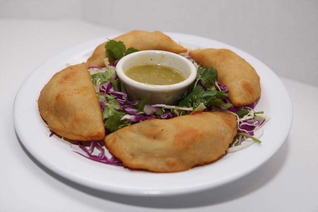 Mariscos yucatan | restaurant | 10510 Northwest Fwy, Houston, TX 77092, USA | 8329257659 OR +1 832-925-7659