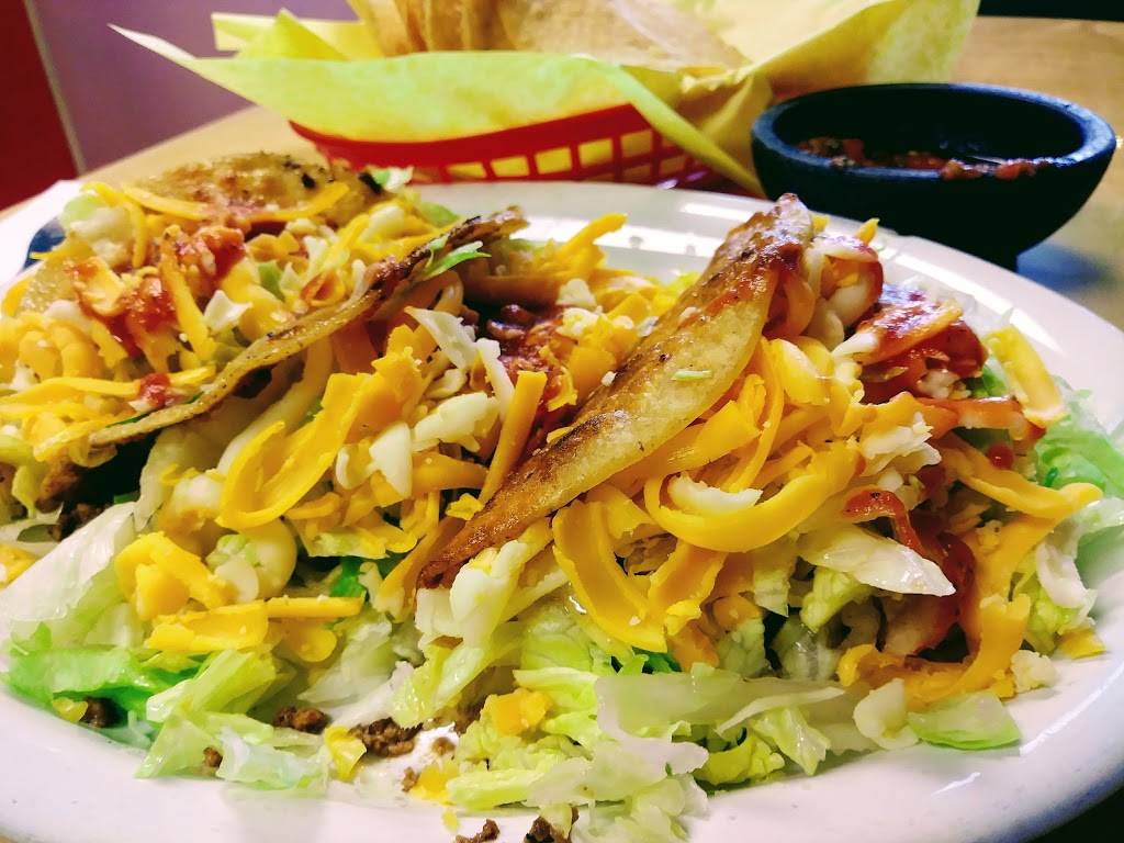 El Tarasco Mexican Food | restaurant | 8620 S Sepulveda Blvd, Los Angeles, CA 90045, USA | 3103380399 OR +1 310-338-0399