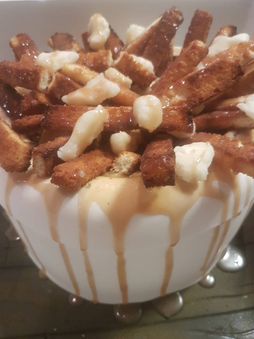 Rôtisserie Grenache | restaurant | 639 Rue Notre-Dame, Repentigny, QC J6A 2V5, Canada | 4505817711 OR +1 450-581-7711