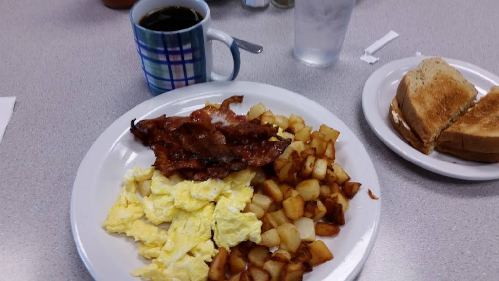 Papas Diner | restaurant | 626 FL-50, Clermont, FL 34711, USA | 3523944474 OR +1 352-394-4474