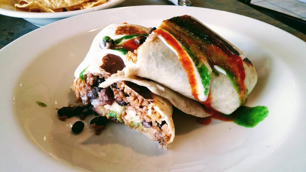 La Cueva | restaurant | 18486 Prospect Rd, Saratoga, CA 95070, USA | 4085178603 OR +1 408-517-8603