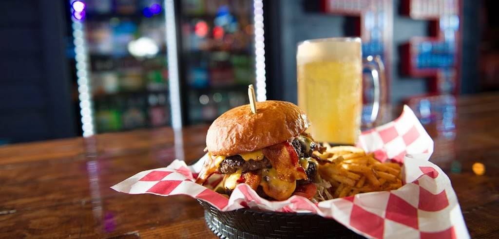 Bubbas 33 | restaurant | 7305 Ritchie Hwy, Glen Burnie, MD 21061, USA | 4107607427 OR +1 410-760-7427