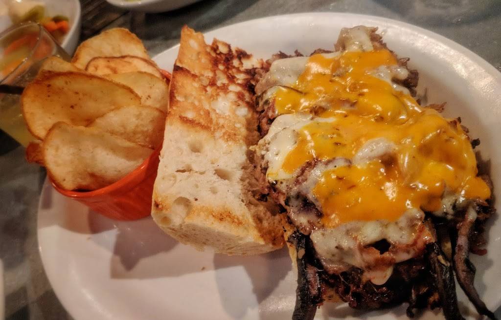 BOOTLEGGERS MODERN AMERICAN SMOKEHOUSE | restaurant | 3375 E Shea Blvd, Phoenix, AZ 85028, USA | 6029964228 OR +1 602-996-4228