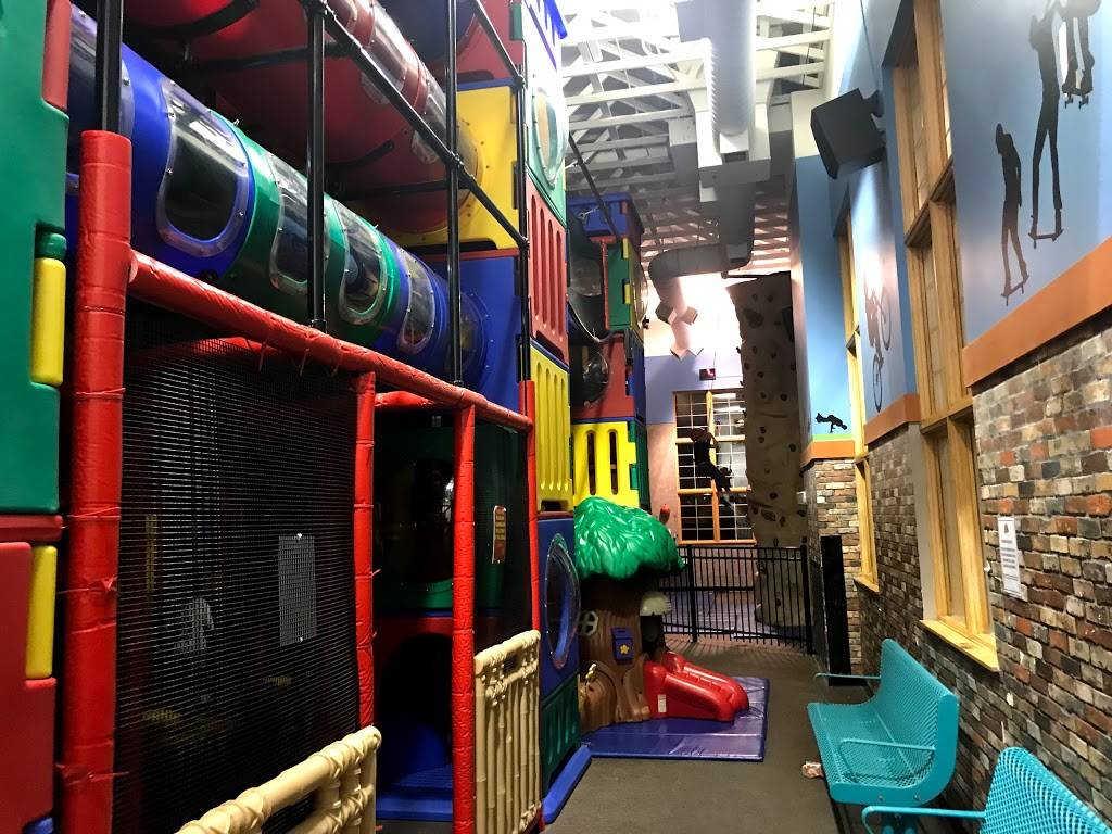 Jungle Bungle | restaurant | 201 W 50th St, Davenport, IA 52806, USA | 5633861766 OR +1 563-386-1766