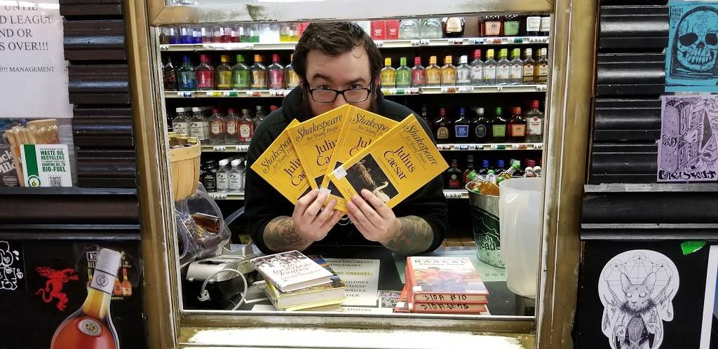 Championship Bar & Music | restaurant | 931 Chambers St #3705, Trenton, NJ 08611, USA | 6093947437 OR +1 609-394-7437