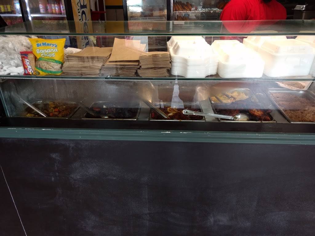 Caribbean flavaz | restaurant | 560 Main St, Middletown, CT 06457, USA | 8603589606 OR +1 860-358-9606